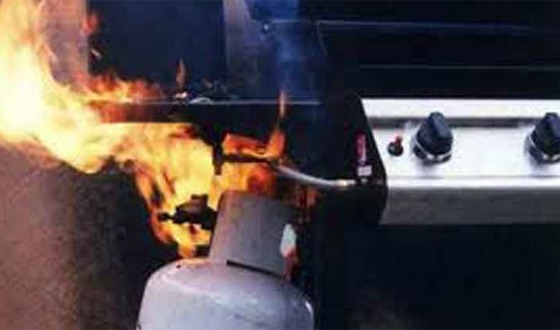 গাজীপুরে গ্যাসের আগুনে ৫দগ্ধ, ক্ষণে ক্ষণে সবার মৃত্যু!