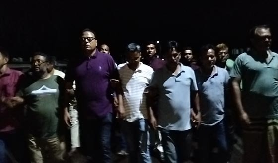 জেলা বিএনপির সদস্য সচিবের বাড়িতে হামলার প্রতিবাদে বিএনপির বিক্ষোভ