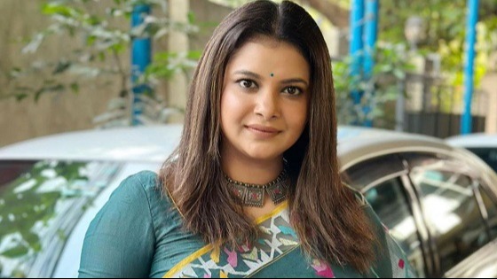 আফসোসের গল্প শোনালেন শবনম ফারিয়া