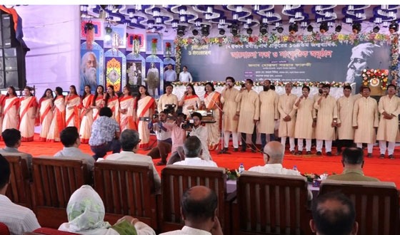 বড় দার্শনিক ও গানের মানুষ হলো লালন ও সিরাজ