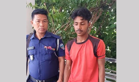 সেনবাগে দুই মাটি ব্যবসায়ীর দেড় লাখ টাকা জরিমানা