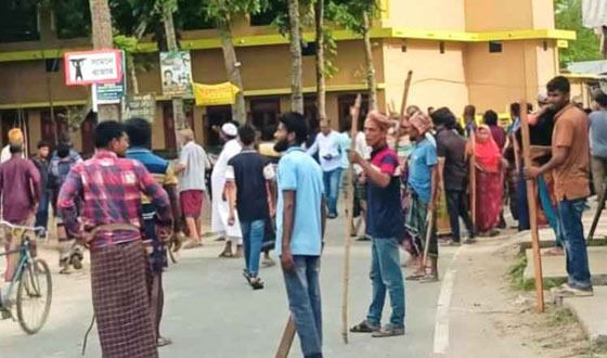 মহেশপুরে বিএনপির দুই পক্ষের সংঘর্ষে ভাংচুর, আহত  ১৫