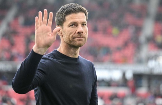 তিন বছরের জন্য রিয়ালের দায়িত্ব পেলেন আলোনসো