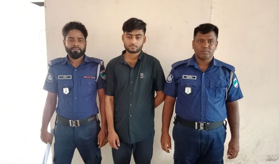 ভেড়ামারায় ৯ বছরের শিশুকে যৌন হয়রানির অভিযোগে ডেন্টিস্ট আটক