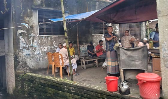 এখনো সরকারি জায়গায় নিষিদ্ধ আওয়ামীলীগ অফিস, প্রশাসন নিরব