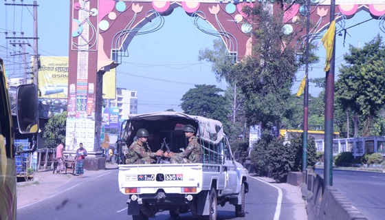 চট্টগ্রামে শান্ত লকডাউন, মাঠে বিএনপি-জামায়াতের কর্মসূচি