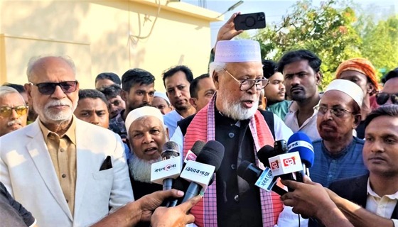 একটি পরিষদ দেশ চালাচ্ছে, এটাকে আমি সরকার বলি না:  লতিফ সিদ্দিকী