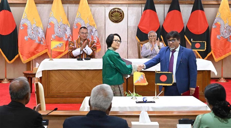 ঢাকায় দ্বিপক্ষীয় বৈঠকে বাংলাদেশ ও ভুটানের মধ্যে দুটি সমঝোতা স্মারক সই