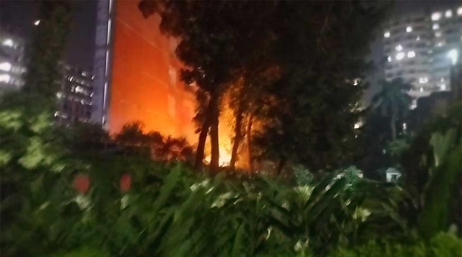 ঢাবির বিজয় ৭১ হলে আগুন নিয়ন্ত্রণে