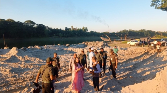 কাপাসিয়ায় ইউএনও'র অভিযানে বিপুল পরিমাণ বালি জব্দ