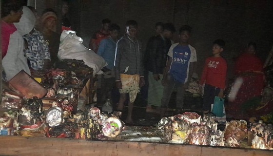 সাঁথিয়ায় অগ্নিকান্ডে মুদি দোকান পুড়ে ভস্মিভূত
