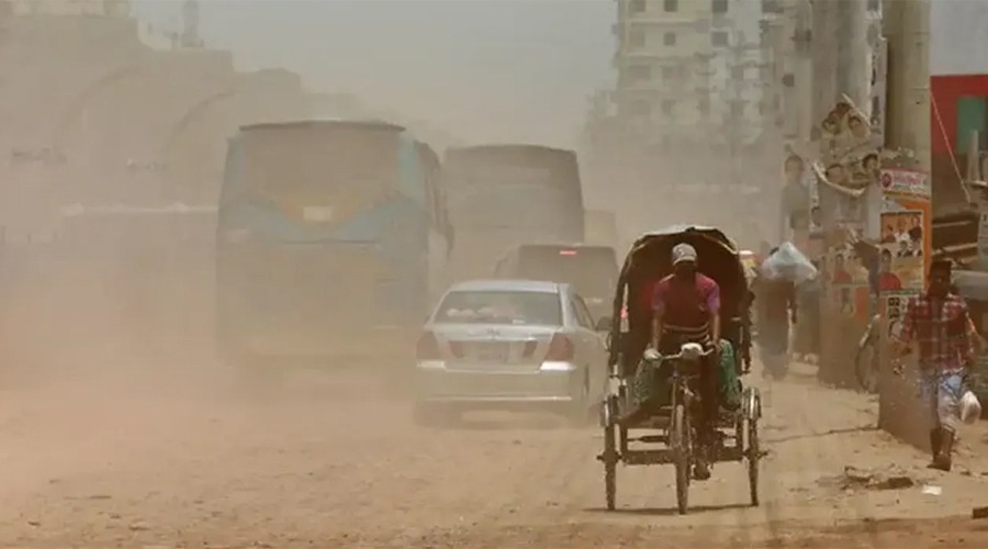 বায়ুদূষণে ঢাকা আজ ‘খুব অস্বাস্থ্যকর’