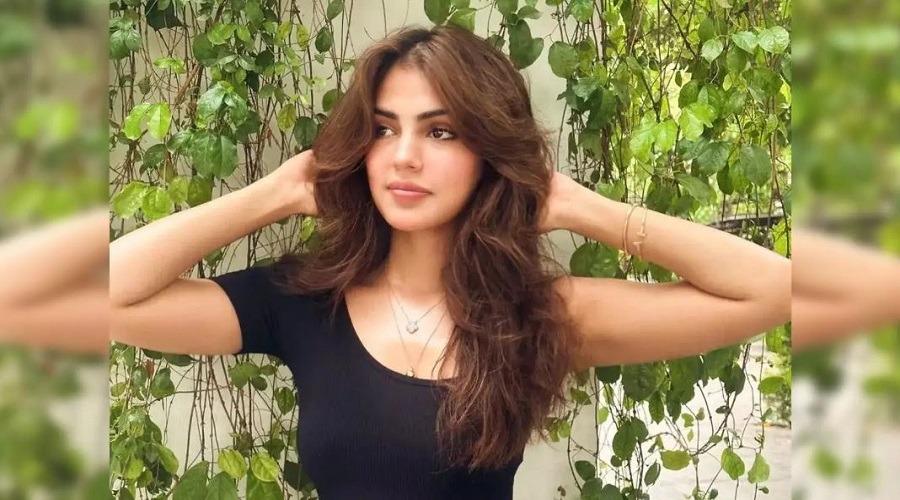 অবশেষে মুক্তির স্বাদ পেলেন রিয়া চক্রবর্তী