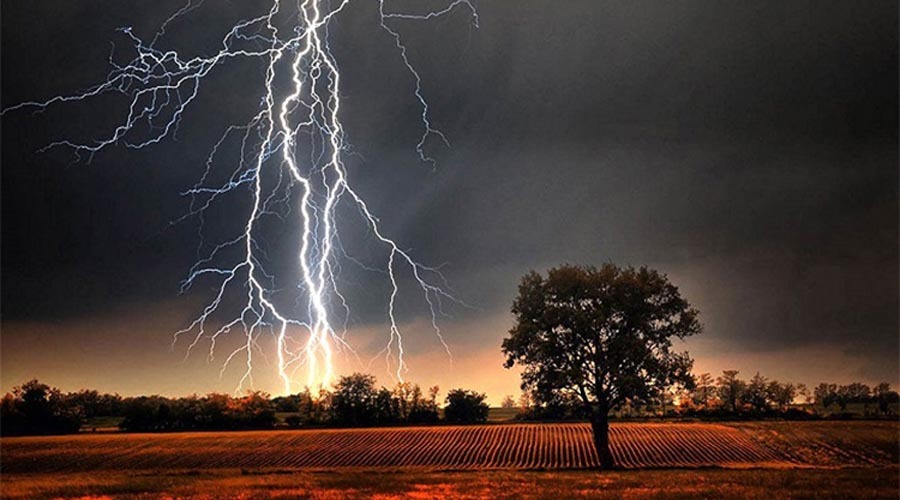 কুমিল্লার হোমনায় বজ্রপাতে দুই বোনসহ তিনজনের মৃত্যু