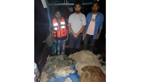 ইন্দুরকানীতে তিন হাজার মিটার নিষিদ্ধ জাল ধ্বংস