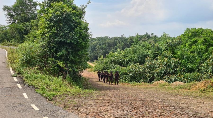 নাইক্ষ্যংছড়ি সীমান্তে মাইন বিস্ফোরণে বিজিবি সদস্য গুরুতর আহত
