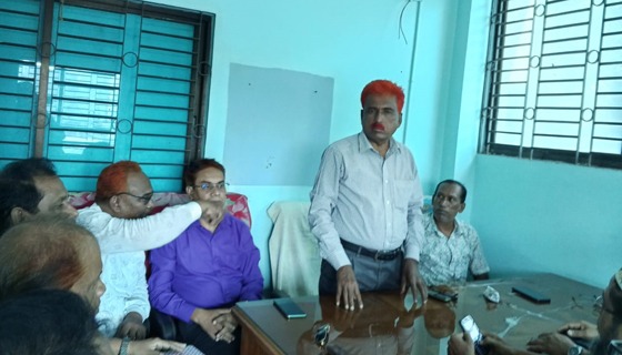 সাতক্ষীরায় জেলা শিক্ষক সমিতির জরুরি সভা