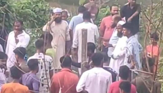 সরাইলে আ.লীগ নেত্রীর বাড়ি দখলে নিলেন যুবদল নেতা