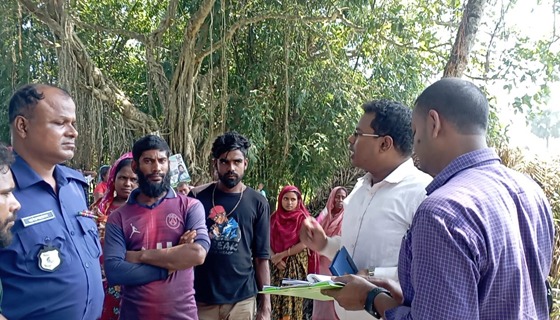 সরকারি রাস্তার মাটি কাটায় ৫০ হাজার টাকা জরিমানা