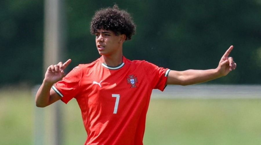 পর্তুগালের জাতীয় দলে ডাক পেলেন রোনালদোর ছেলে