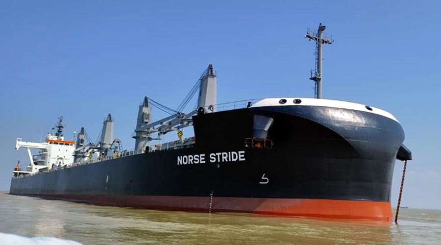 প্রথমবার যুক্তরাষ্ট্র থেকে চট্টগ্রাম বন্দরে এলো গমের জাহাজ