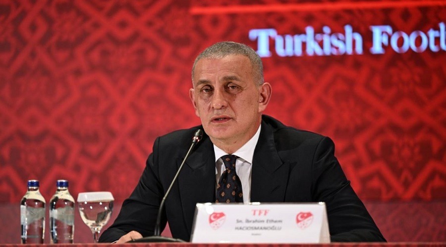 ১৮২২৭ ম্যাচে বাজি ধরেছিলেন এক রেফারি!