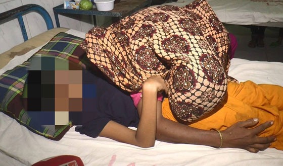 কালকিনিতে ৮ বছরের শিশুকে ধর্ষণ, পরিবারকে হত্যার হুমকি