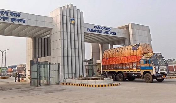 বেনাপোল দিয়ে তিন চালানে ৬০ টন পেঁয়াজ আমদানি