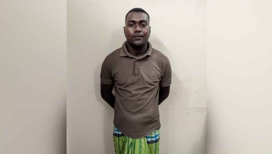 সেনাসদস্য পরিচয়ে প্রেমের ফাঁদে ফেলে নারীকে ধর্ষণ, যুবক গ্রেপ্তার