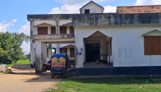 দুর্গাপুর চন্ডিগড় ইউপি’তে প্রশাসক অনুপস্থিত, সচিব’র দেখা মেলেনা