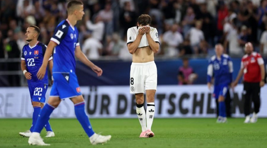 স্লোভাকিয়ার কাছে হারের স্বাদ পেলো জার্মানি