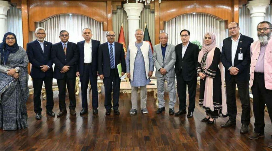 ক্যালেন্ডার অনুযায়ী বিসিএস পরীক্ষা আয়োজনের নির্দেশ প্রধান উপদেষ্টার