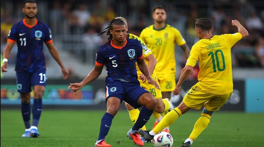 লিথুয়ানিয়ার জালে ডাচদের পাঁচ গোল