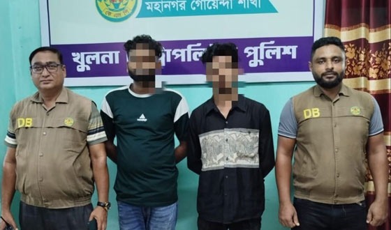 খুলনা বেতার থেকে পুলিশের লুণ্ঠিত গোলাবারুদ উদ্ধার, গ্রেফতার ২