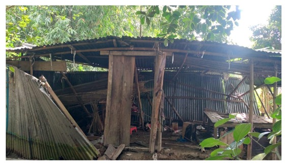 কুলিয়ারচরে জমি সংক্রান্ত জেরে বাড়িঘর ভাংচুর ও লুটপাট