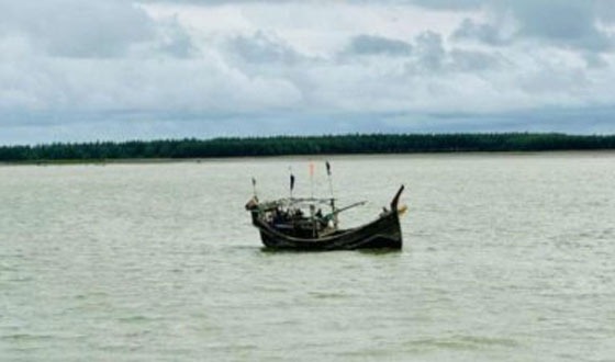 সেন্টমার্টিন থেকে ৫টি ফিশিং বোটসহ ৪০ জেলে অপহৃত