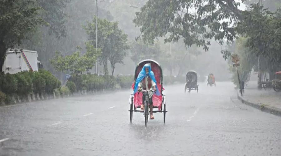 টানা কয়েকদিন ভারী বৃষ্টির পূর্বাভাস, ভূমিধসের আশঙ্কা