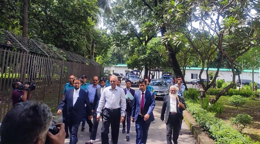 “হিটলারের মতো বিরোধীপক্ষ দমন করেছেন শেখ হাসিনা”— ট্রাইব্যুনালে মাহমুদুর রহমান