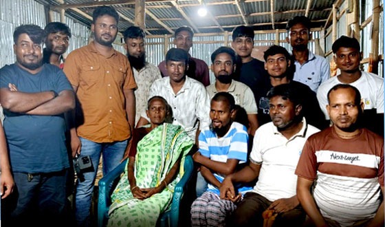 ঘোড়াঘাটে গরিবের ফাউন্ডেশনের বদান্যতা