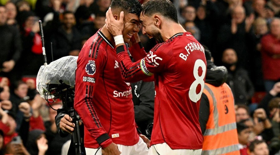 অবশেষে জয়ের দেখা পেলো ম্যানইউ