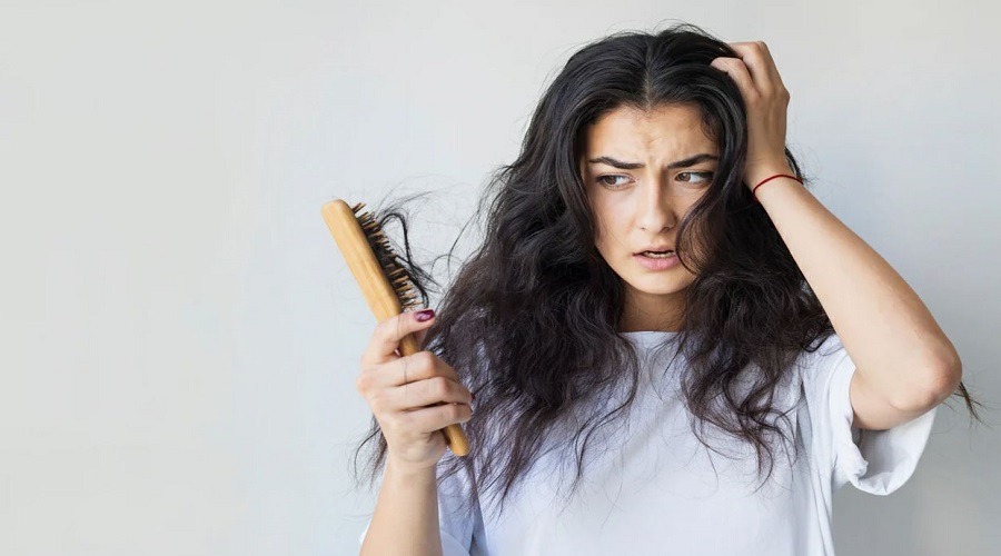 নোংরা চিরুনি ব্যবহার করলে কী সমস্যা হয়?