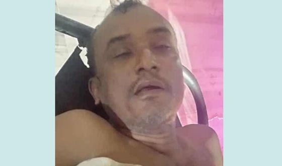 খুমেক হাসপাতালের সিঁড়ি থেকে পড়ে অজ্ঞাতনামা ব্যক্তির মৃত্যু