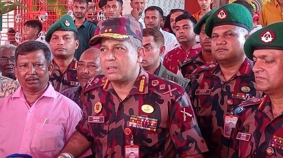 দুর্গোৎসব বাঙালি সংস্কৃতির ঐতিহ্য ও মিলনমেলার প্রতীক: বিজিবি মহাপরিচালক