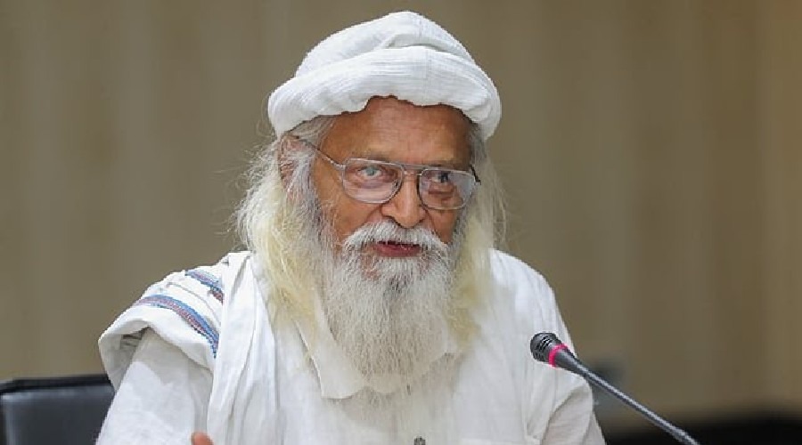 রাষ্ট্র মানে গ্রামীণ ব্যাংক চালানো নয়, ড. ইউনূসকে ফরহাদ মজহার