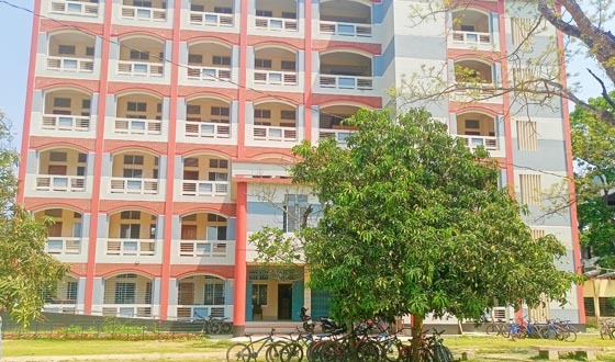 কাউখালীতে দুটি হাইস্কুলে শিক্ষক সংকটে ভেঙ্গে পড়েছে শিক্ষা ব্যবস্থা