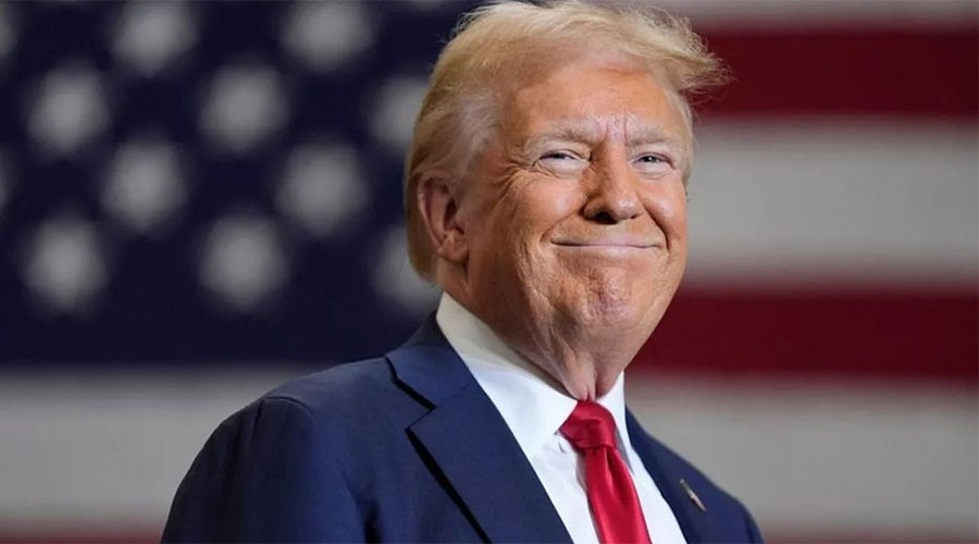 সামান্য সময় পেলেই ইরানের তেল দখল করে প্রচুর অর্থ উপার্জন করতে পারব: ট্রাম্প