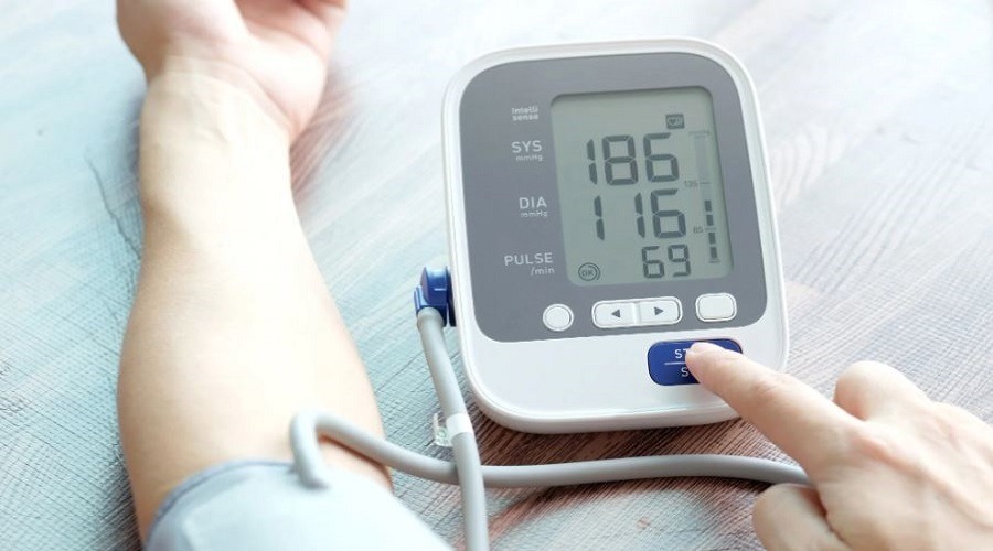 প্রেশার হাই হলে তাৎক্ষণিক কী করবেন?