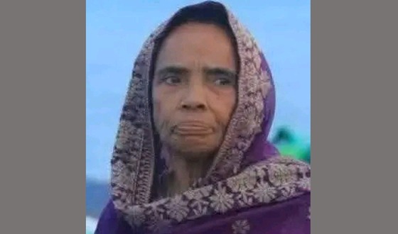 রাজবাড়ীতে রিক্সার চাকায় ওড়না পেঁচিয়ে সাংবাদিকের মায়ের মৃত্যু