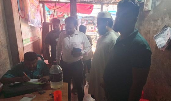 লালপুরে নষ্ট মাংস বিক্রি, কসাইকে জরিমানা