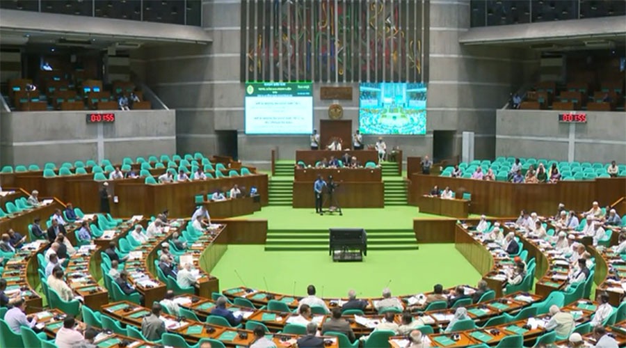 সাপ্তাহিক ছুটির দিনে আজ সংসদে ২০টি বিল পাস